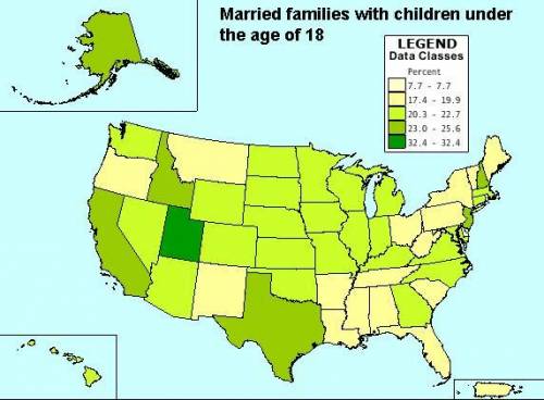 According to the map, which state has the highest percentage of households made up of married couple