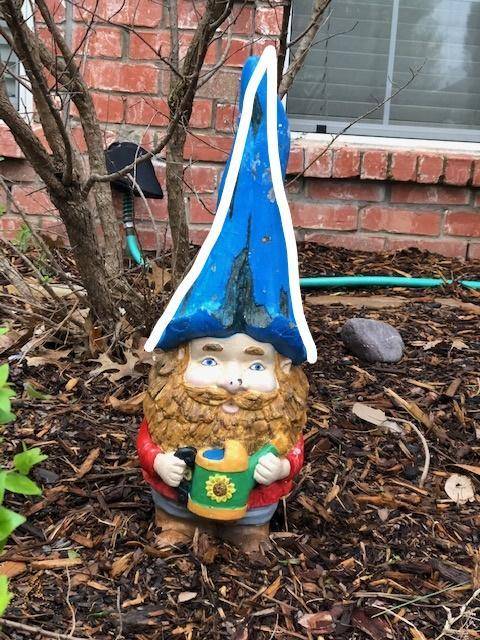If his face represents a circle, the outline of the garden gnome's had represents.... Group of answe