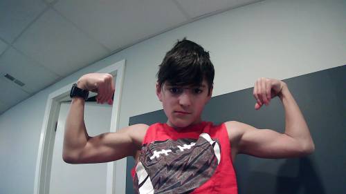 Free points 
rate muscles 1-10 for a 12-year-old
