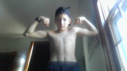 Rate muscles 1-10 I'm 12